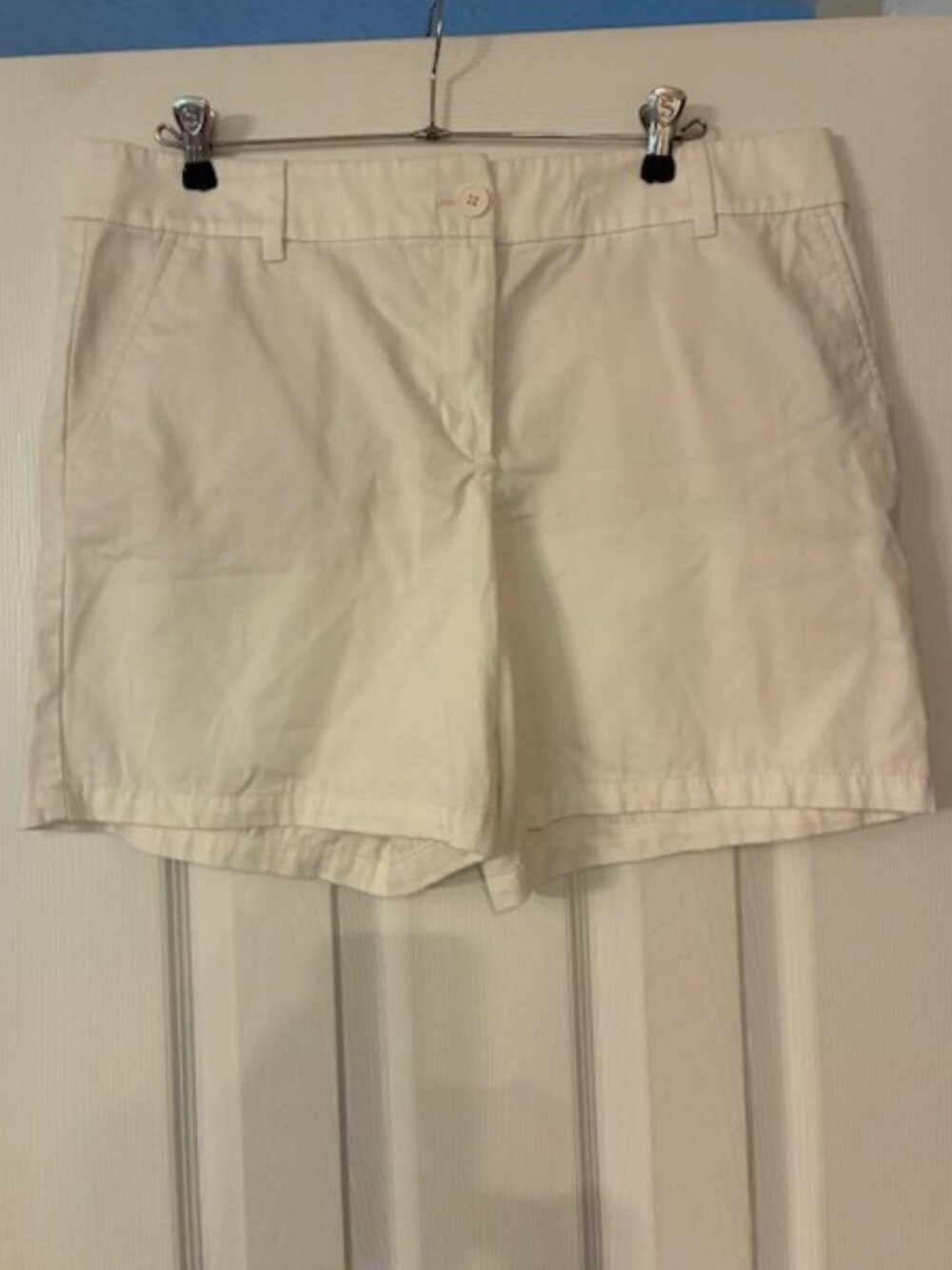 LOFT Outlet Women's Sz 12 White 6"  Shorts Mid Rise  Beach Summer Florida Resort